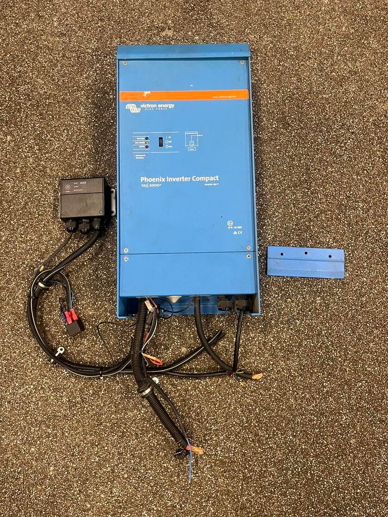 Victron Phoenix omvormer set / 12v / 2000w, Ophalen of Verzenden