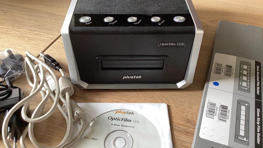 Fotonegatief of dia scanner, Ophalen of Verzenden, Zo goed als nieuw, Plustek