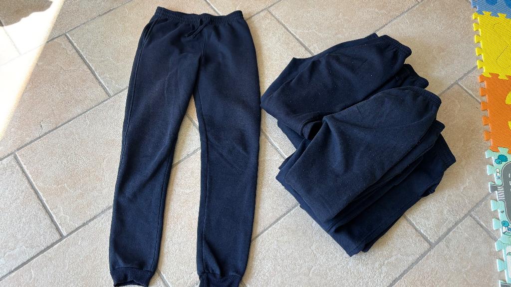 Joggingbroek stof maat 170/176 donkerblauw 8 stuks, Ophalen of Verzenden, Gebruikt, Jongen, Broek