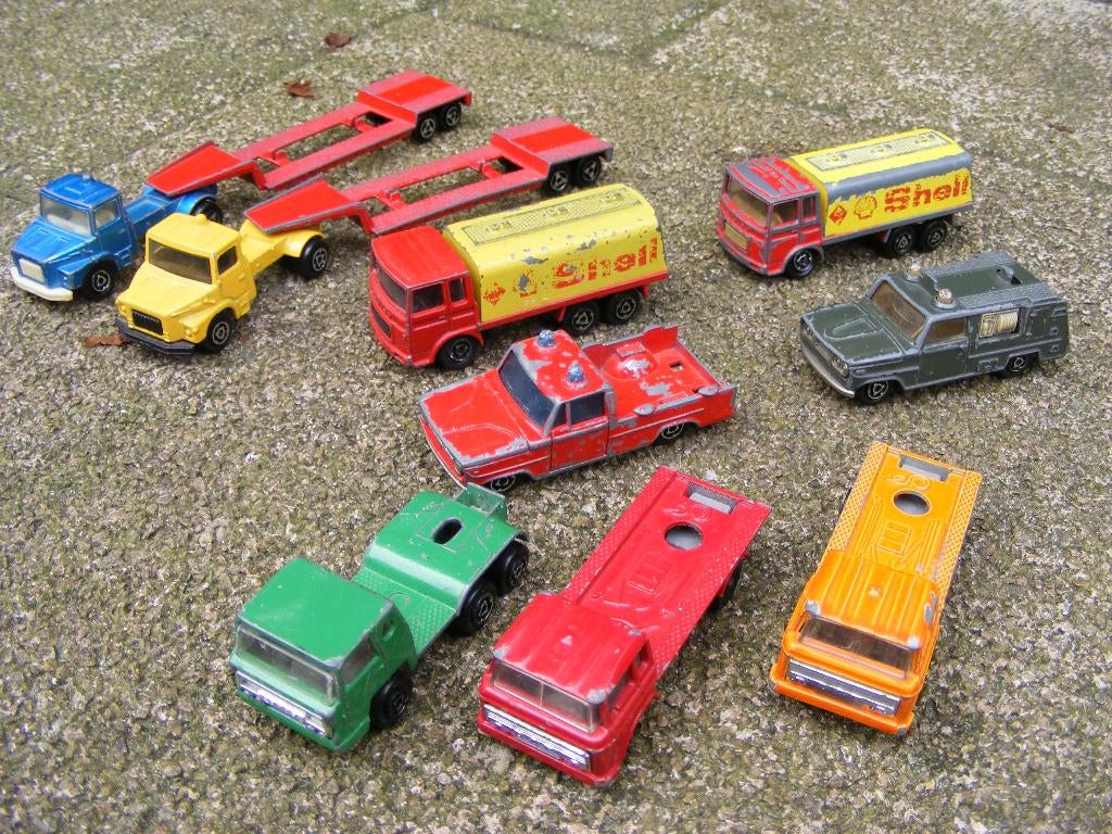 11x majorette gebruikt scania 1/100  bernard Daf  3 inch, Ophalen of Verzenden, Gebruikt, Bus of Vrachtwagen