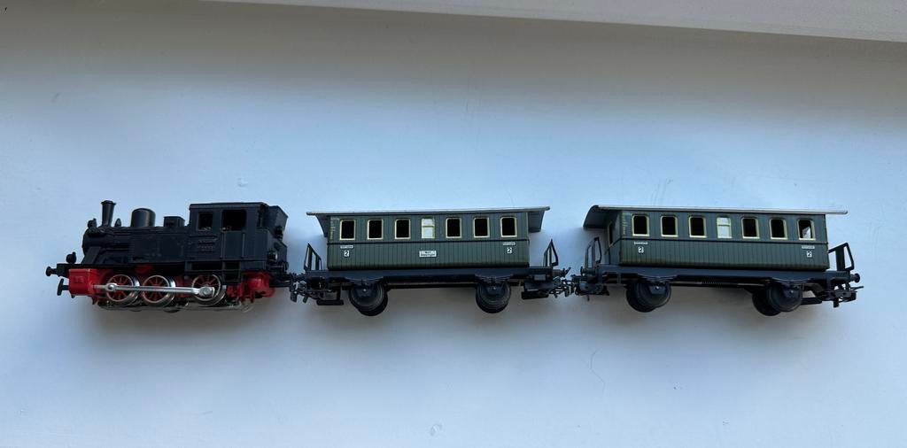 Märklin 3029 stoomloc H0 + 2 personenrijtuigen jaren ‘60, Hobby en Vrije tijd, Modeltreinen | H0, Wisselstroom, Gebruikt, Locomotief