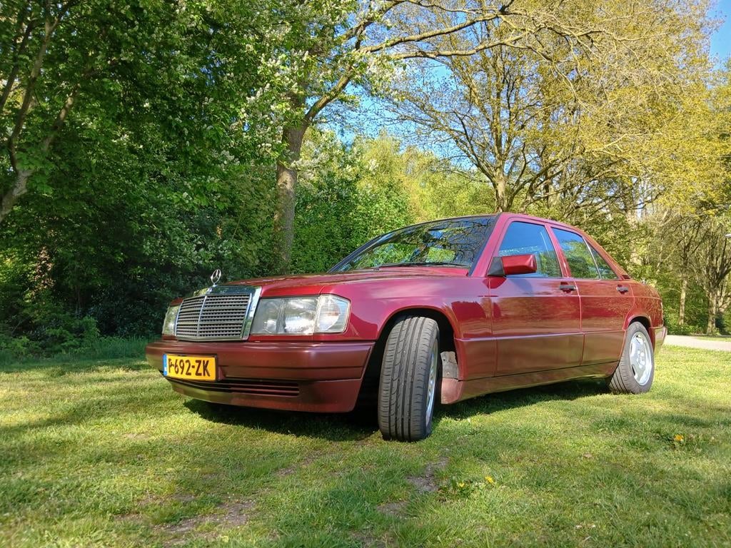 Mercedes-Benz Mercedes 1992 Rood, Auto's, Mercedes-Benz, Automaat, Zwart, 160 pk, Bedrijf