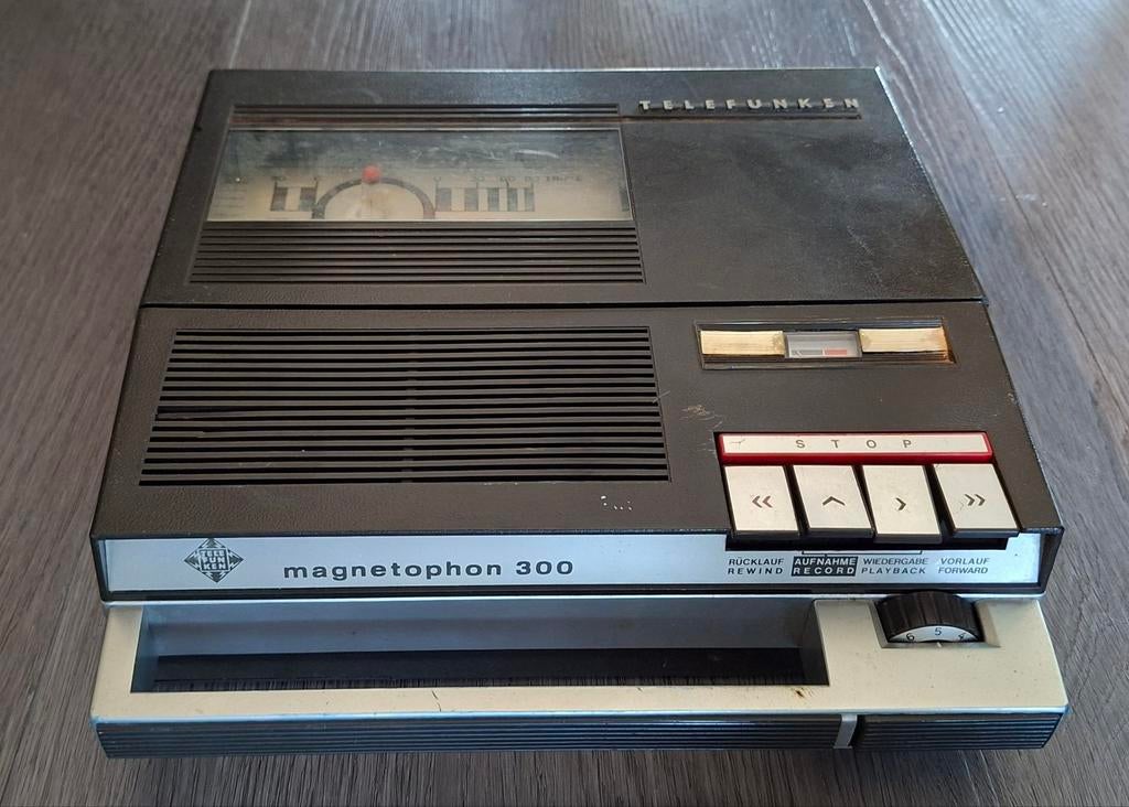 Telefunken Magnetophon 300 bandrecorder (opknapper), Ophalen of Verzenden, Defecte bandrecorder