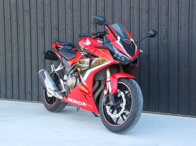 Honda CBR 500 R • bj 2022 • A2 rijbewijs, Motoren, 2 cilinders, Gebruikt, Minimaal motorrijbewijs A2, Handgeschakeld