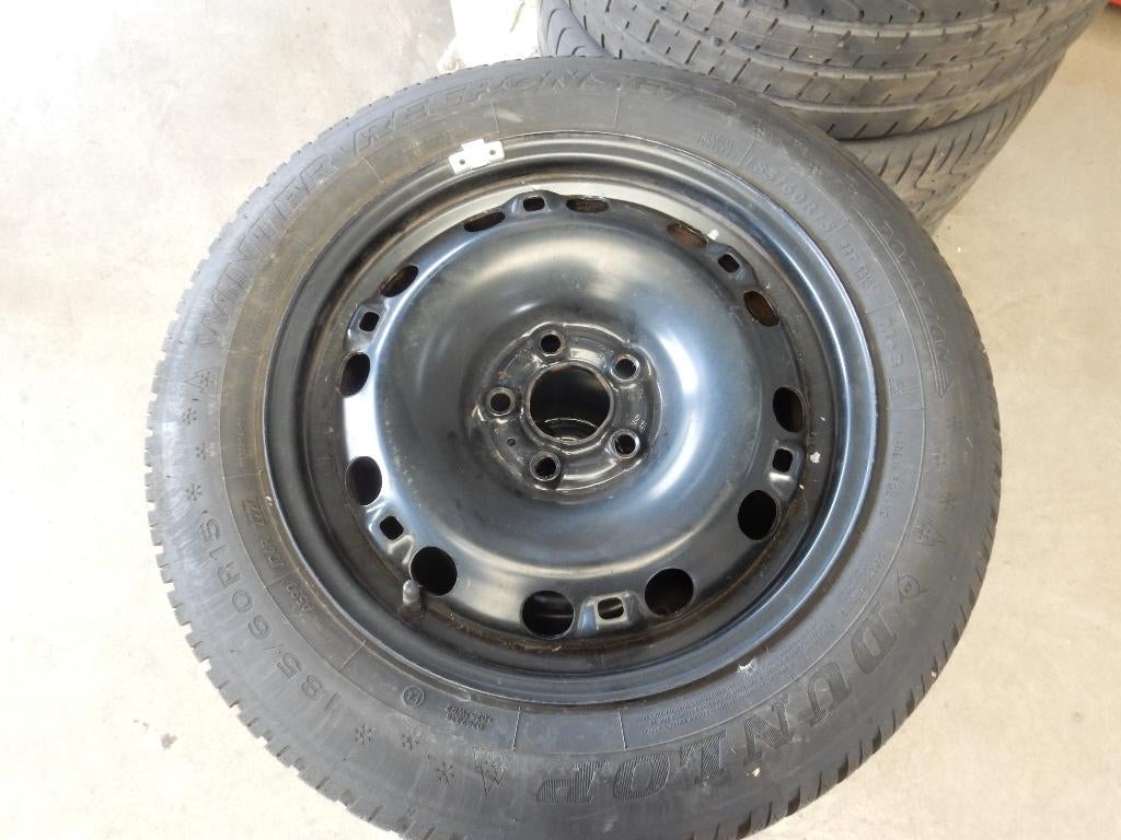 Winterset polo (185/60/15 8mm profiel, Ophalen, Gebruikt, 15 inch, Banden en Velgen