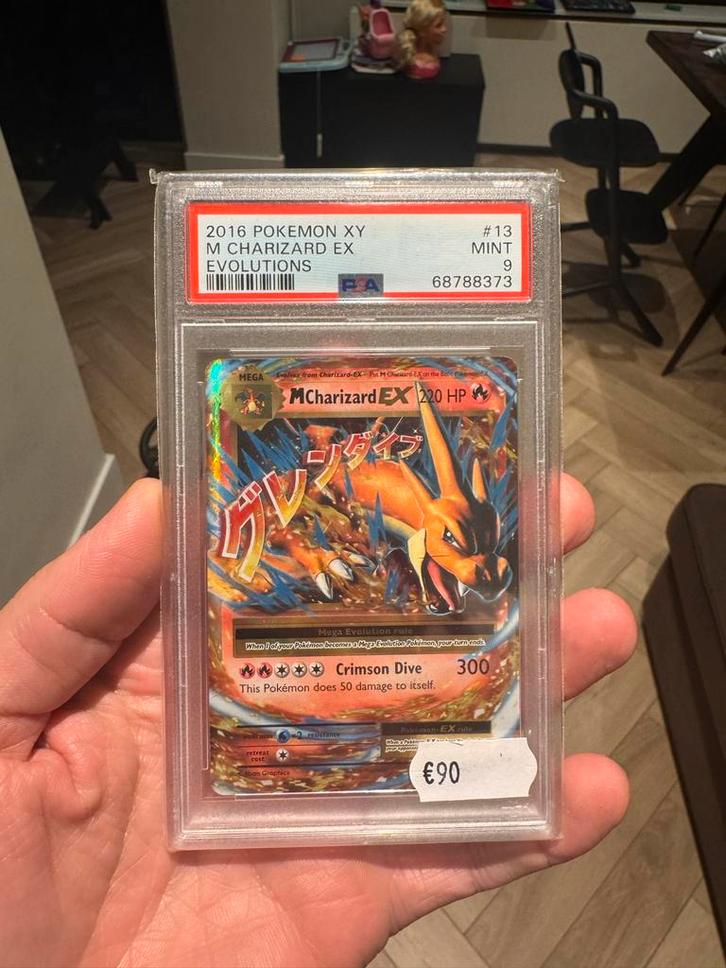 M Charizard EX 2016 Pokemon XY Evolutions PSA 9, Hobby en Vrije tijd, Verzamelkaartspellen | Pokémon, Zo goed als nieuw, Losse kaart