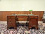 Klassiek Engels Chesterfield Bureau Partnerdesk, Antiek en Kunst, Ophalen of Verzenden