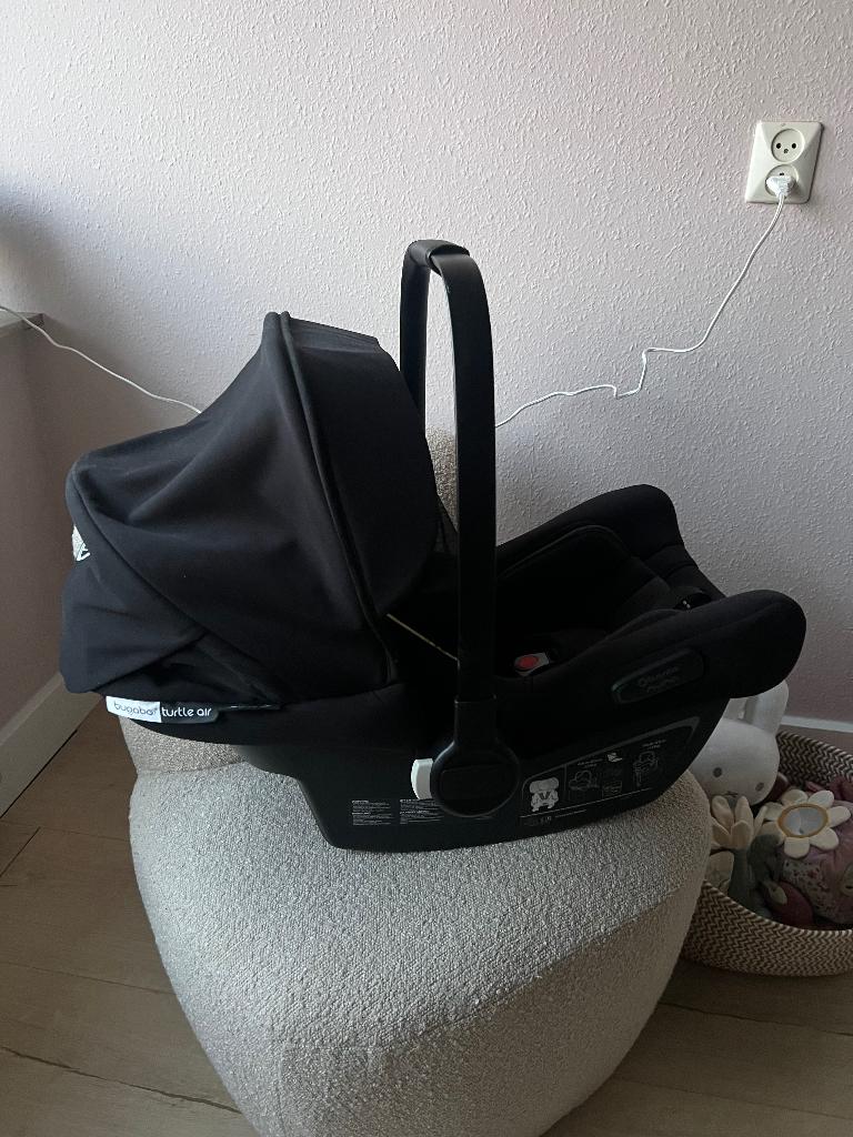 Turtle Air by Nuna autostoel, Autogordel of Isofix, Zijbescherming, Zo goed als nieuw, 0 t/m 13 kg