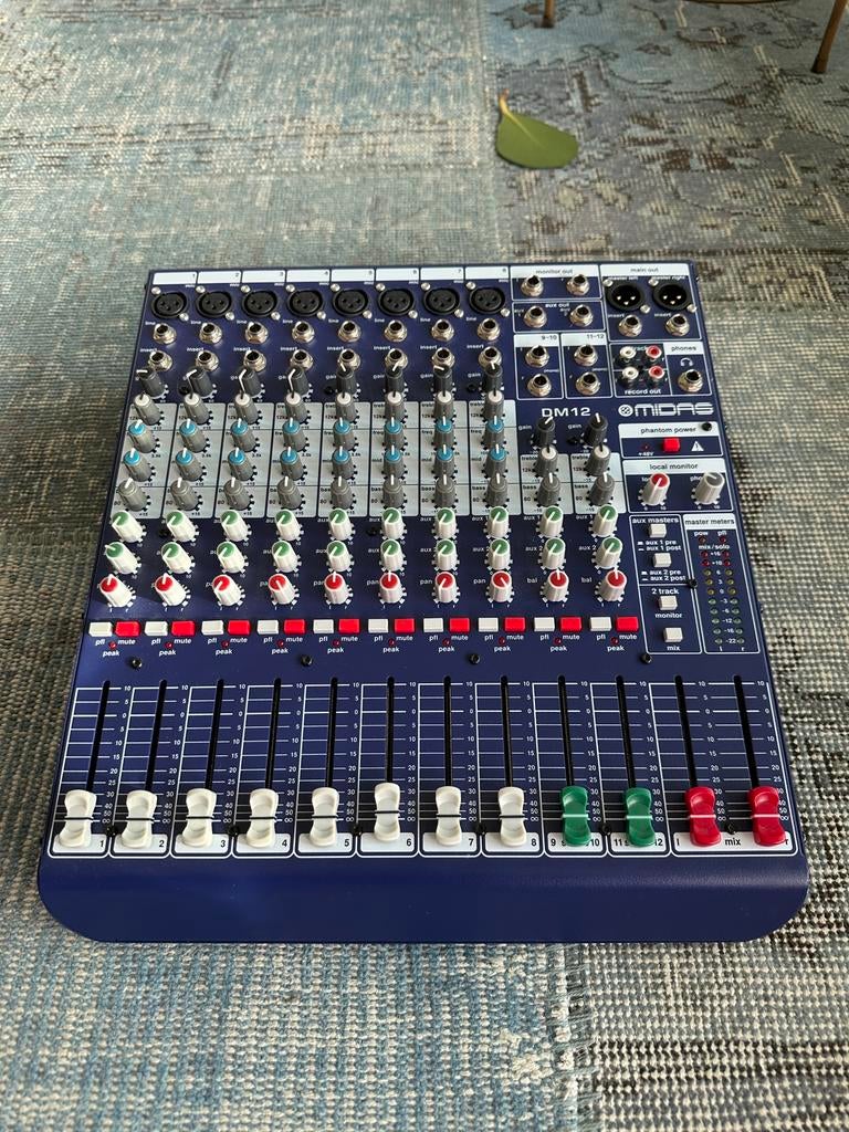 Midas DM12 mixer, Muziek en Instrumenten, Mengpanelen, Ophalen, Zo goed als nieuw, 10 tot 20 kanalen