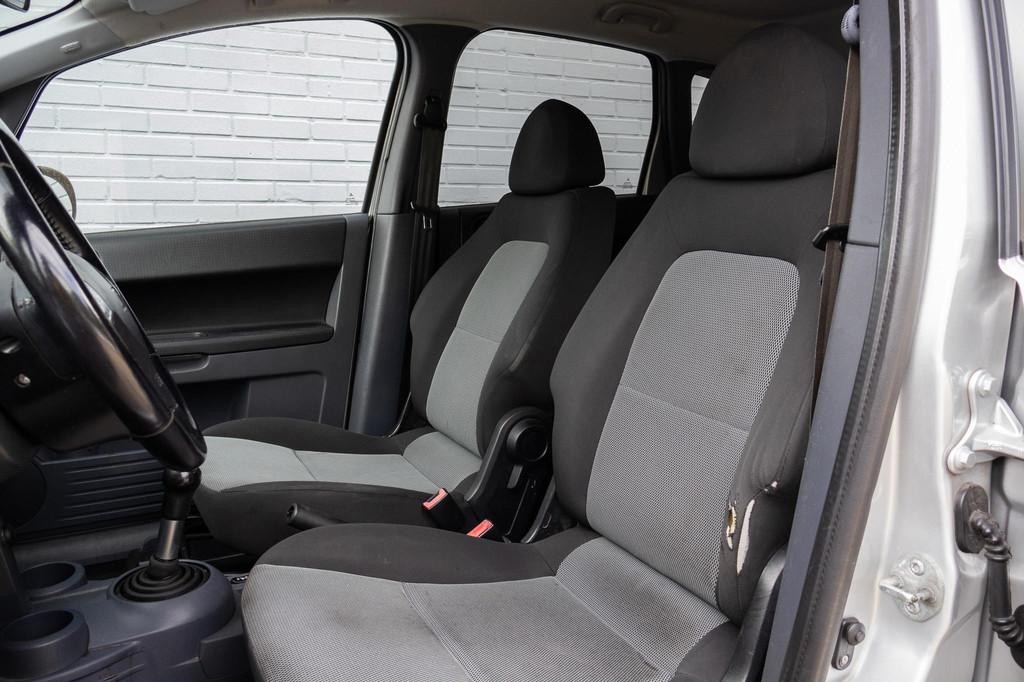 Mitsubishi Colt 1.3 Edition Two| CruiseConrol|StoelverWarmin, Voorwielaandrijving, Euro 5, Stof, Gebruikt