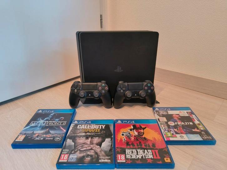 PS4 met 2 controllers en spellen, Spelcomputers en Games, Spelcomputers | Sony PlayStation 4, Gebruikt, Slim, Met 2 controllers