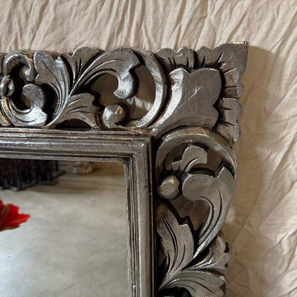 Barok Spiegel – houten lijst zilver - 80 x 60 cm- TTM Wonen, TTM Wonen, Meubels – (Perzische) Tapijten en Woonaccessoires, Taag 63, 2491 CS, Den Haag (Forepark)