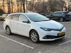 Toyota Auris 1.8 Hybrid CVT 2017 Wit, 28 km/l, Euro 6, Wit, Origineel Nederlands