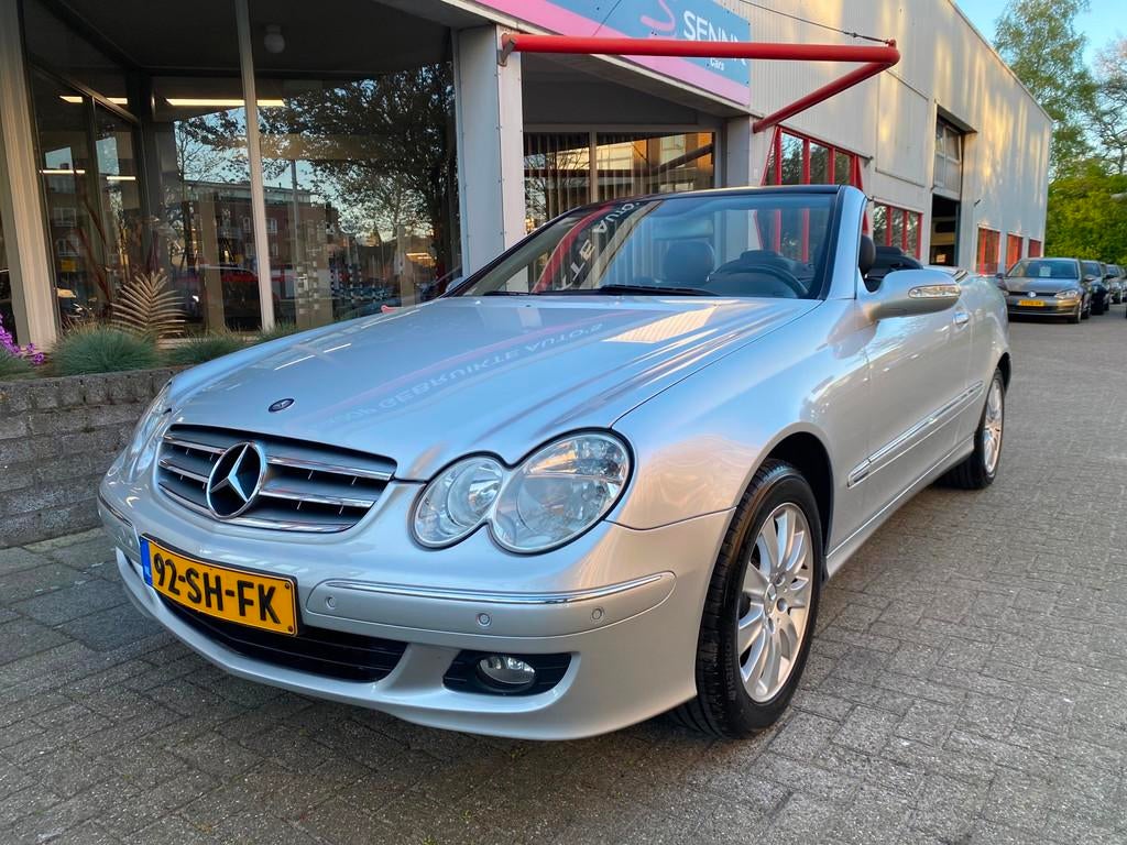 Mercedes-Benz CLK-klasse Cabrio 200 Kompr Aut - Nieuwstaat !, Auto's, Mercedes-Benz, Automaat, Achterwielaandrijving, Gebruikt