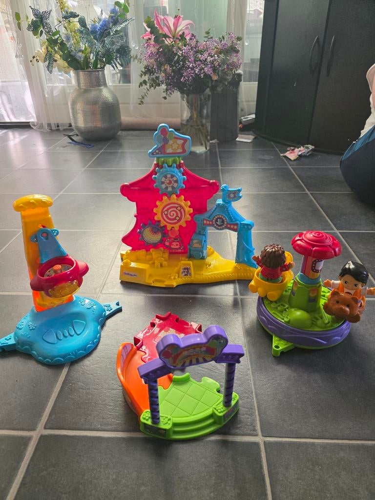 Vrolijke Vriendjes Kermis, Kinderen en Baby's, Speelgoed | Overig, Ophalen, Gebruikt, Jongen of Meisje