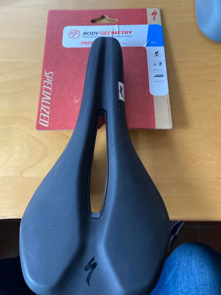 Specialized Phenom Comp Zadel 143mm - Nieuw!, Ophalen of Verzenden, Nieuw, Zadel