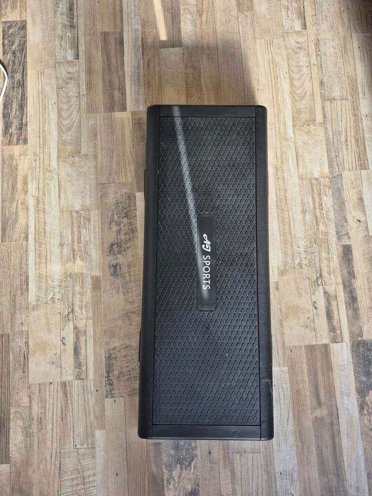 Zwart fitness stepbankje van GP Sports, Sport en Fitness, Fitnessmaterialen, Ophalen of Verzenden, Zo goed als nieuw, Benen, Fitnessbank