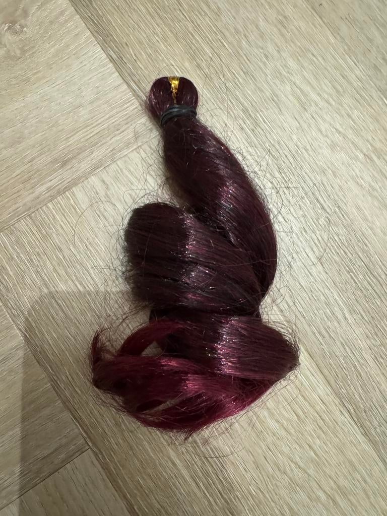 Haarverlening  bordeauxrood nephaar, Ophalen of Verzenden, Nieuw