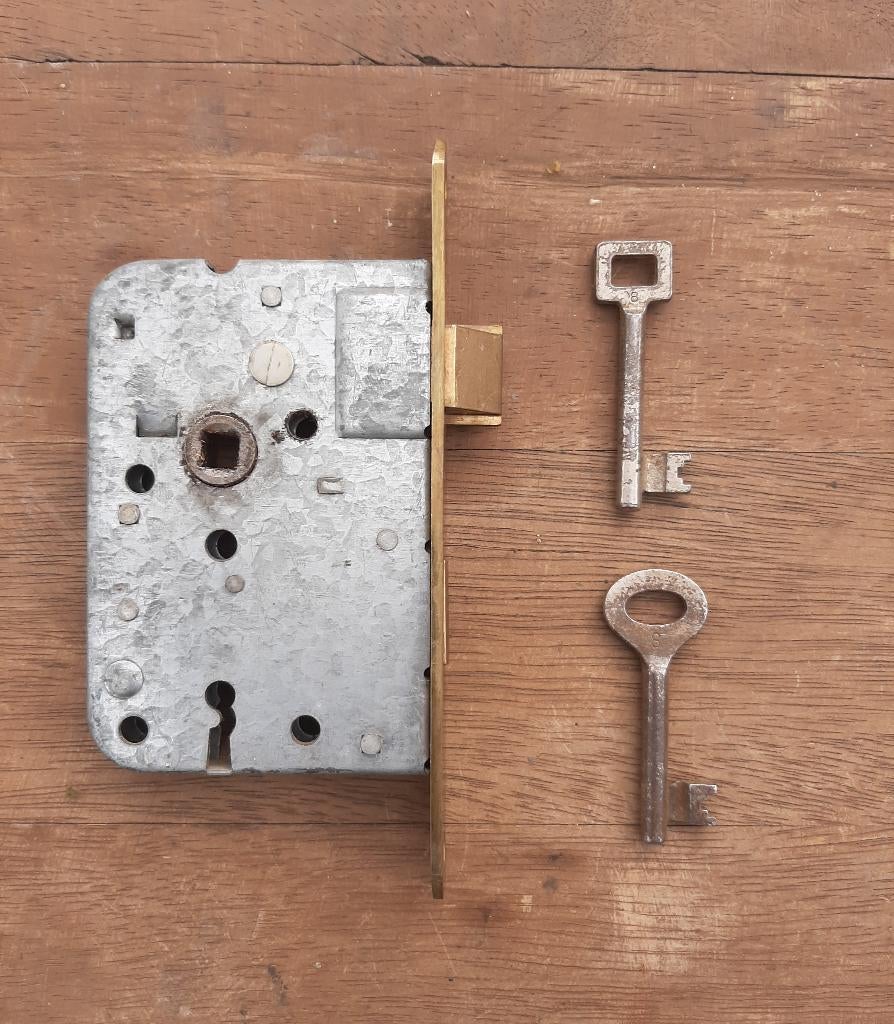 Gebruikt Nemef Messing Insteekslot Met 2 Sleutels, Ophalen, Zo goed als nieuw, Metaal