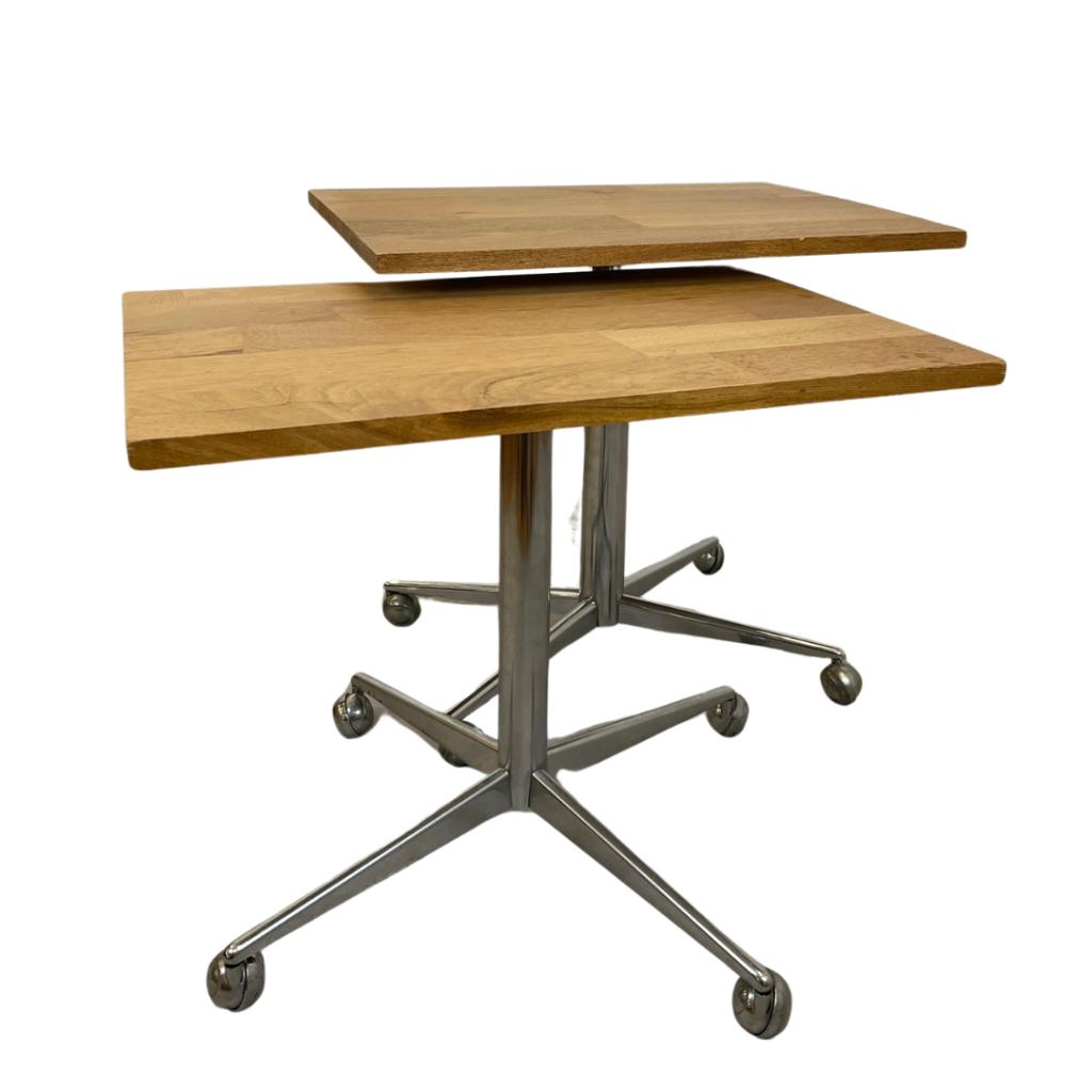 Verrijdbare bijzettafels met eiken blad (set van 2), Minder dan 55 cm, Gebruikt, Rechthoekig, Hout