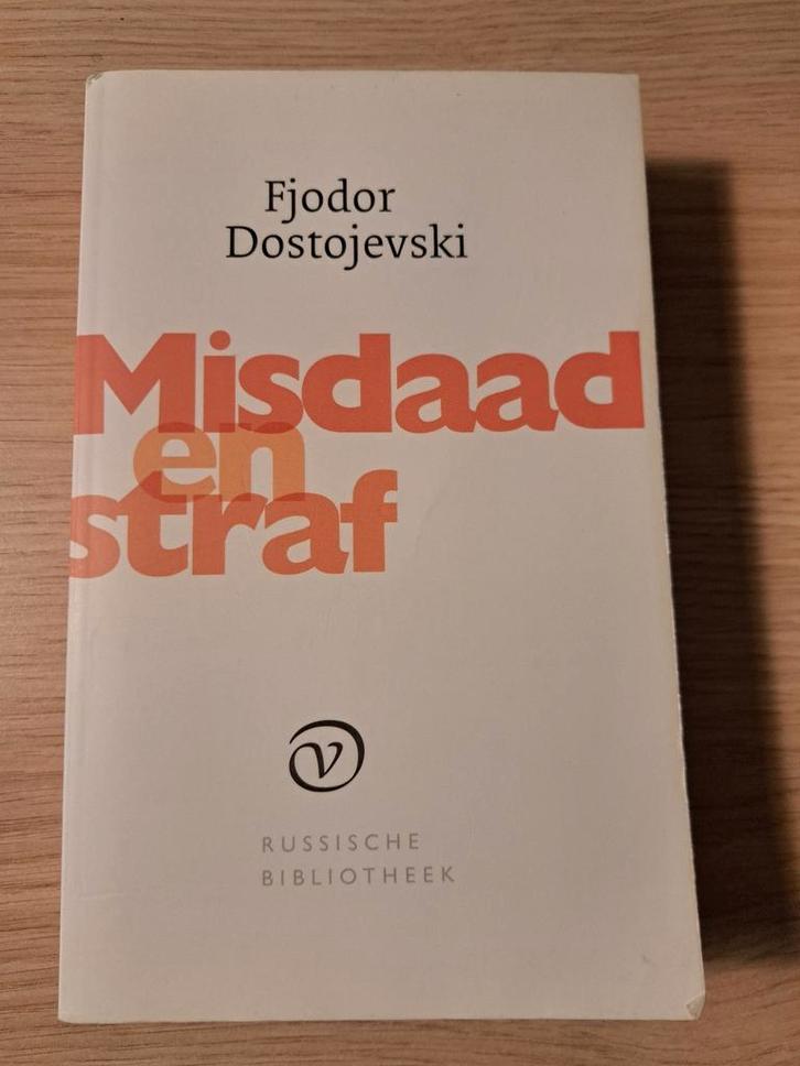 Fjodor Dostojevski - Misdaad en straf, Boeken, Literatuur, Zo goed als nieuw, Ophalen of Verzenden