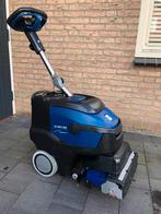 Schrobmachine Kärcher Tornado BR35/12, Ophalen, Zo goed als nieuw