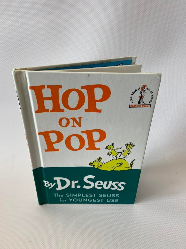 Dr Seuss Hop on Pop, engelstalig kinderleesboek, Ophalen of Verzenden, Gelezen, Dr seuss, Fictie algemeen