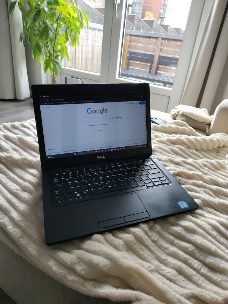 Dell Latitude 5290 Laptop inclusief oplader (238GB, i5, 8GB), Computers en Software, Windows Laptops, Ophalen, Gebruikt, Qwerty