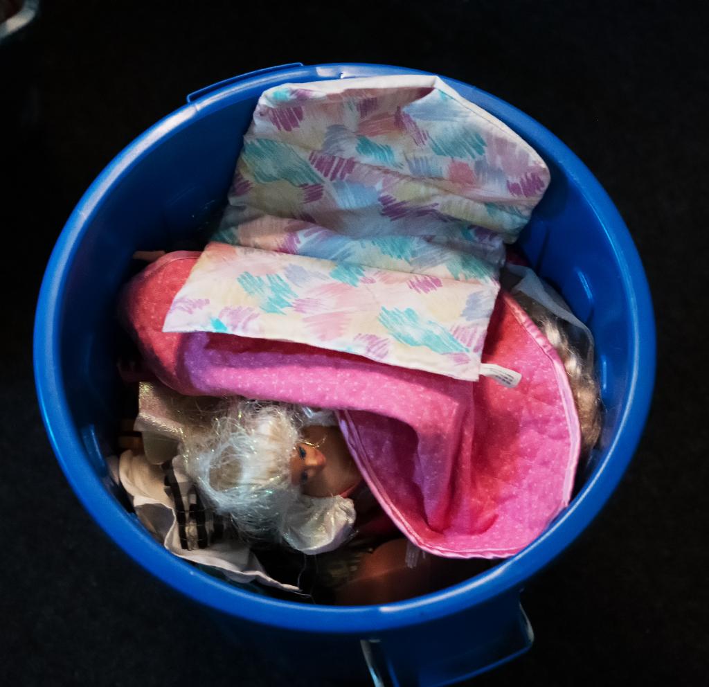 Barbie kleren en toebehoren, Ophalen, Gebruikt, Pop