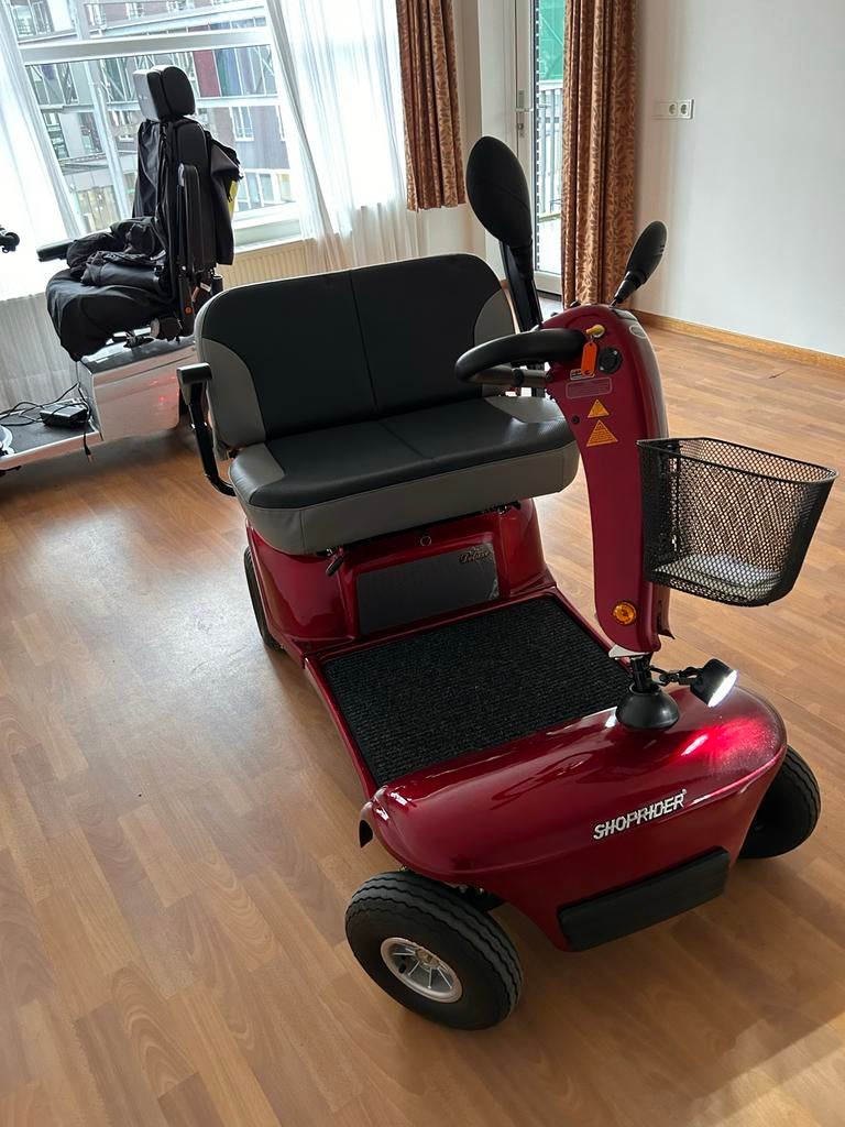 Shoprider Duo 9D scootmobiel, rood, Diversen, Brommobielen en Scootmobielen, Ophalen, Zo goed als nieuw, Shoprider, 46 km of meer