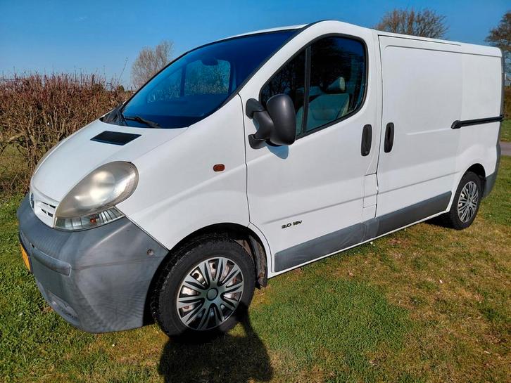 TE KOOP NISSAN PRIMASTAR  !!! BENZINE !!!, Auto's, Bestelauto's, Particulier, Nissan, Benzine, Handgeschakeld, Wit, Grijs, Voorwielaandrijving