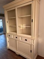 Houten Buffetkast met Glazen en Houten Schuifdeuren, Ophalen, 100 tot 150 cm, Zo goed als nieuw, Met lade(s)