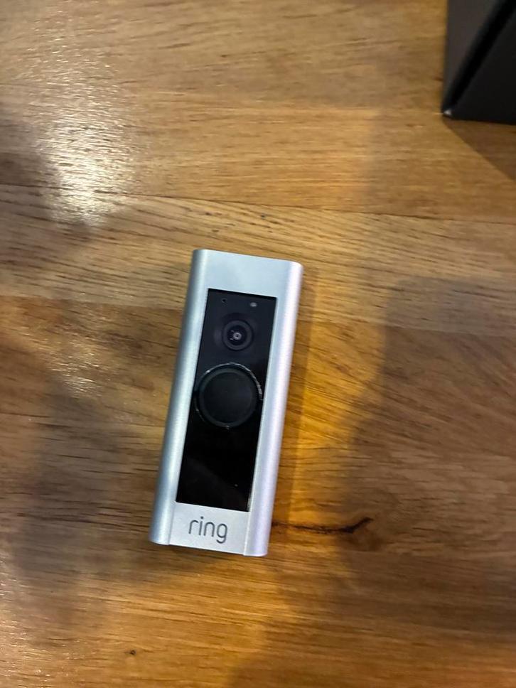 Ring Pro deurbel compleet, Huis en Inrichting, Deurbellen, Gebruikt, Bedraad, Bewegingsdetectiesensor, Ophalen of Verzenden