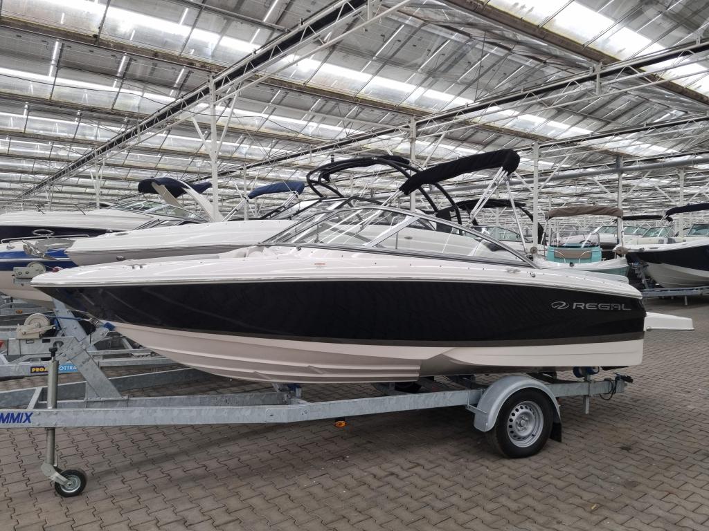 Regal 1900 ES, Watersport en Boten, 6 meter of meer, 120 tot 200 pk, Zo goed als nieuw, Polyester