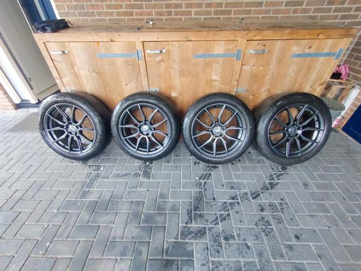 mooie set 19 inch Dotz Missano Grey velg  /  5x112  / ET 35, Auto-onderdelen, Banden en Velgen, Banden en Velgen, Zomerbanden