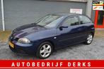 Seat Ibiza 1.4-16V Trendstyle Airco Stuurbekrachtiging Jaar, Auto's, Voorwielaandrijving, 4 cilinders, Blauw, Ibiza
