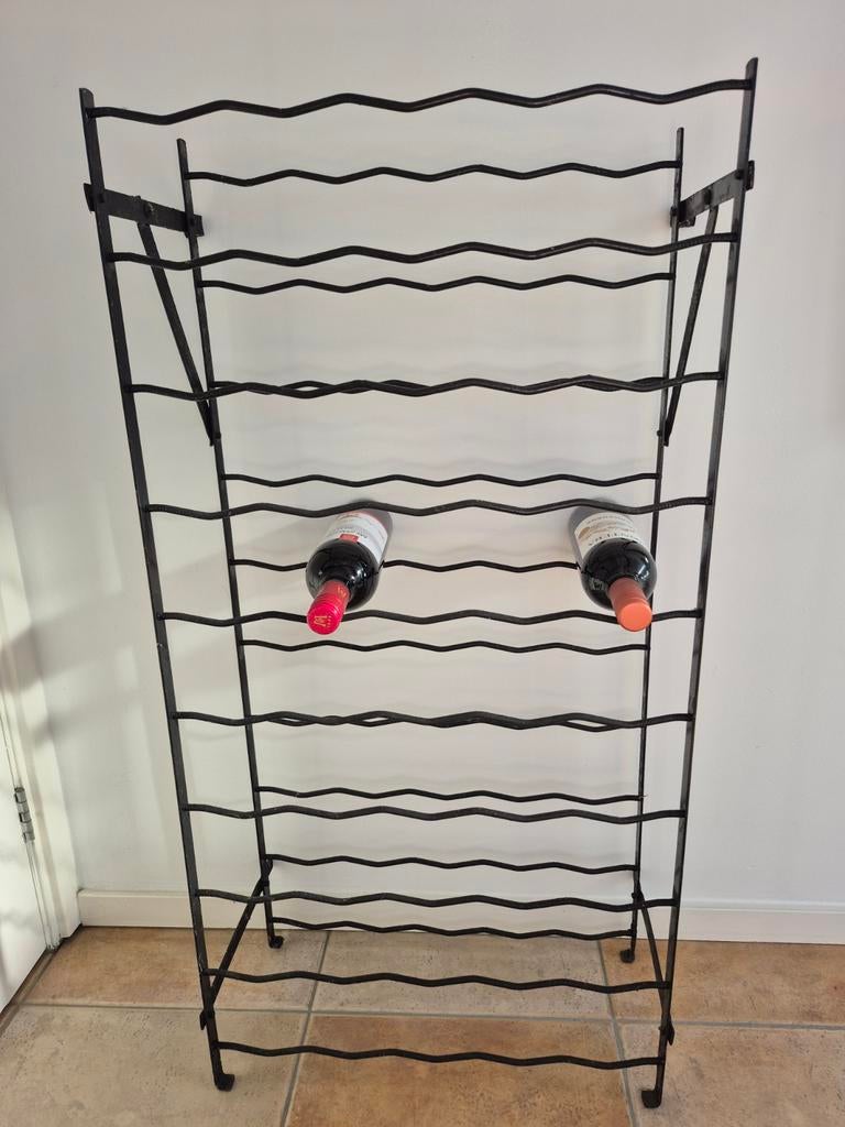 Mooi oud Frans wijnrek voor 45/50 flessen - wandmontage, Huis en Inrichting, Woonaccessoires | Wijnrekken, Gebruikt, Ophalen of Verzenden