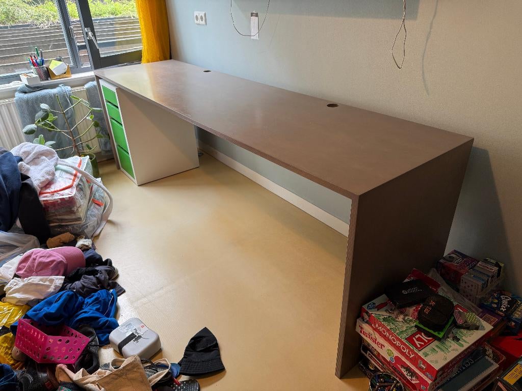 Houten bureau / werkblad, Huis en Inrichting, Bureaus, Ophalen, Hout, Kabelgoot, Bruin
