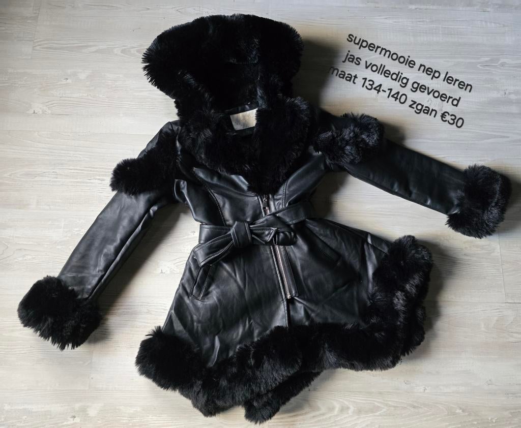 Kinderkleding meisjeskleding maat 134-140, Kinderen en Baby's, Kinderkleding | Maat 134, Ophalen, Zo goed als nieuw, Meisje, Jurk of Rok