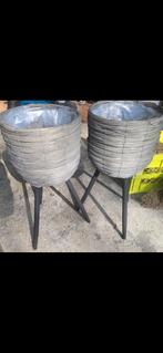 2 rieten bloempotten op stander, Ophalen, Rond, Minder dan 30 cm