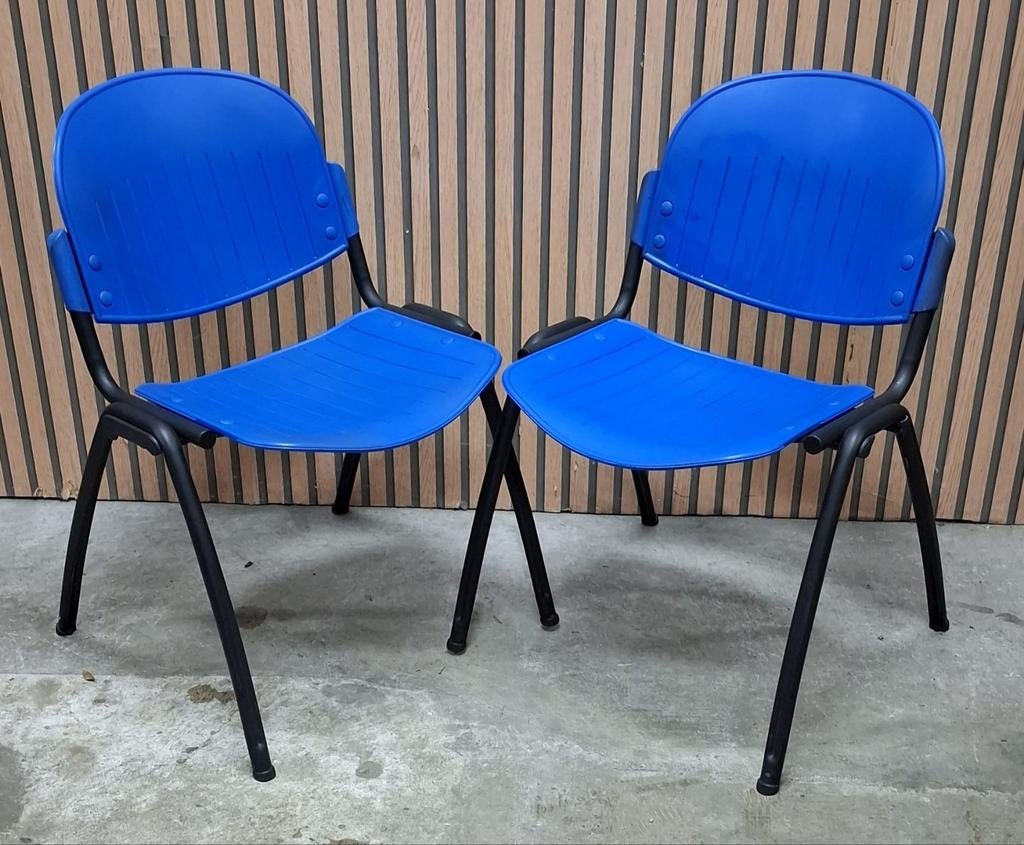33 x Vergaderstoelen blauw Vintage kantine stoelen horeca, Ophalen of Verzenden, Zo goed als nieuw, Blauw, Vijf, Zes of meer stoelen