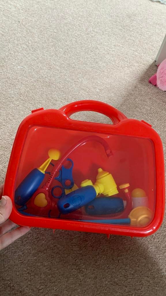 Dokter Spulletjes Speelgoed in Koffer, Ophalen of Verzenden, Gebruikt, Jongen of Meisje