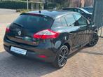 Renault Mégane 1.2 TCe BOSE NAVI CAMERA PDC AIRCO STOELVERW, Auto's, Voorwielaandrijving, Gebruikt, 4 cilinders, Zwart