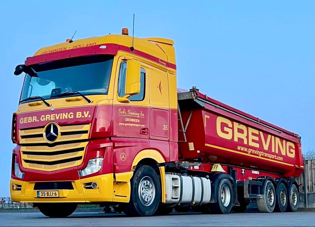 Mercedes Actros 1945 met Schmitz kippertrailer, Automaat, Euro 6, Overige kleuren, Mercedes-Benz
