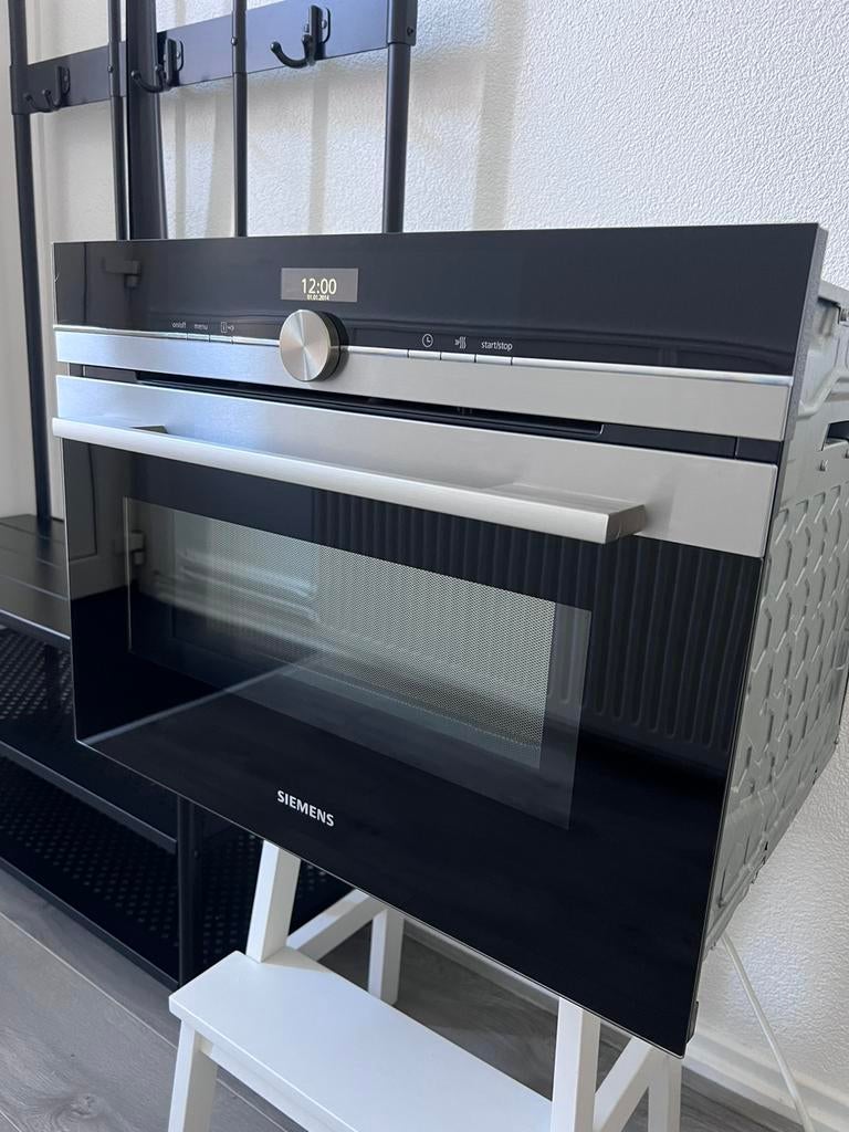 Zeer nette Siemens combimagnetron oven, Zo goed als nieuw, Oven met grill, Inbouw, 45 tot 60 cm