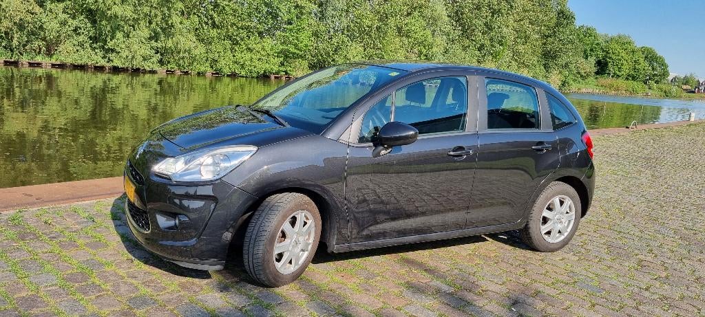 Citroën C3 1.6 Hdif 2011 Zwart, Auto's, Voorwielaandrijving, Euro 5, 28 km/l, Zwart