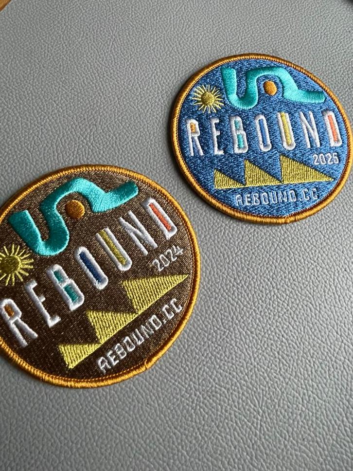 Rebound 2024 & 2025 Geborduurde strijk Patches, Verzamelen, Stickers, Nieuw, Overige typen, Ophalen of Verzenden