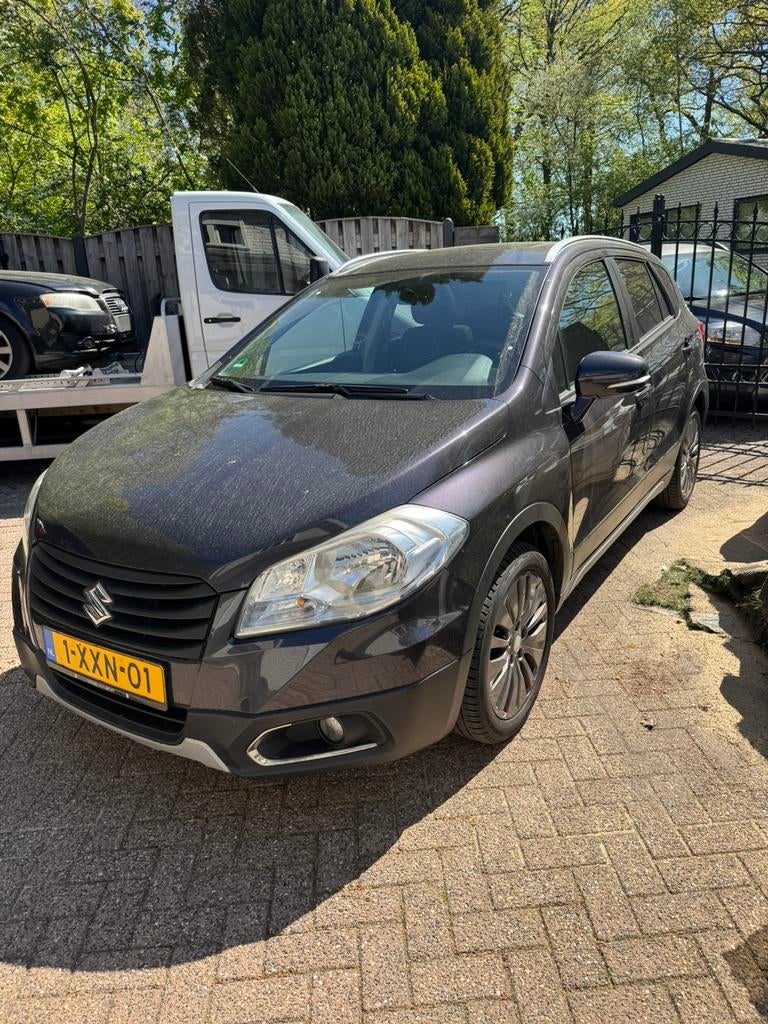 Suzuki S-Cross SX4 1.6D 88KW 2014 Grijs, Auto's, Suzuki, Stoelverwarming, Zwart, 4 cilinders, Origineel Nederlands