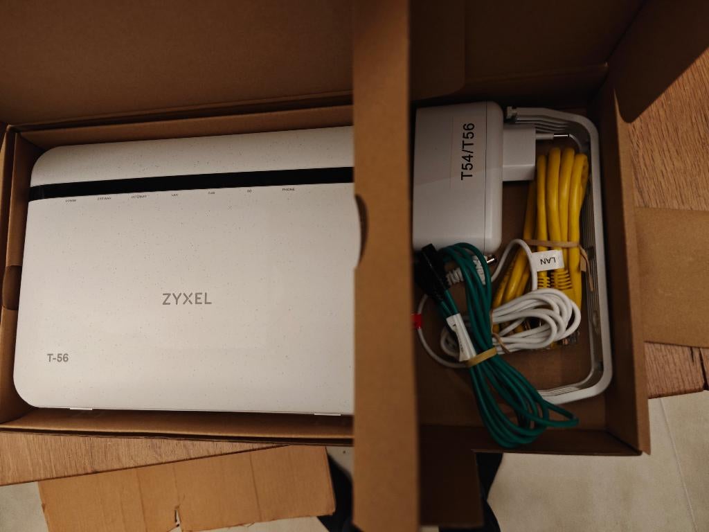 Zyxel T-56 wifi 6 met Openwrt 25.12 (NIEUW!), Computers en Software, Routers en Modems, Nieuw, Router, Ophalen of Verzenden