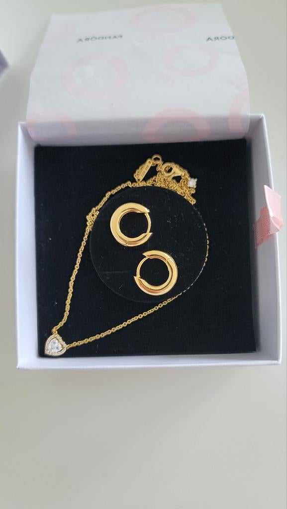 Pandora Sparkling Heart Ketting & Ronde Huggie Oorbellen, Ophalen of Verzenden